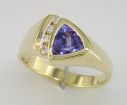 14KY Tanzanite & Diamond Ring : R16DQNJ2C