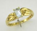 Aquamarine  14KW Gold Ring : R47XDNQ2W